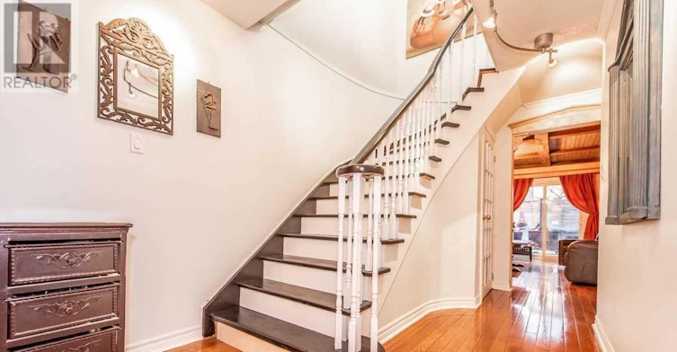 42 Greenbelt Crescent, Richmond Hill, ON, L4C 5R8 - 17