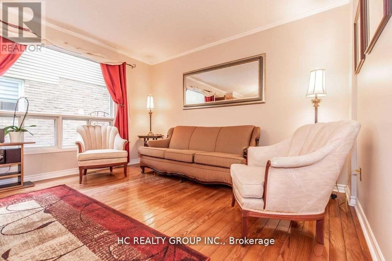 42 Greenbelt Crescent, Richmond Hill, ON, L4C 5R8 - 7