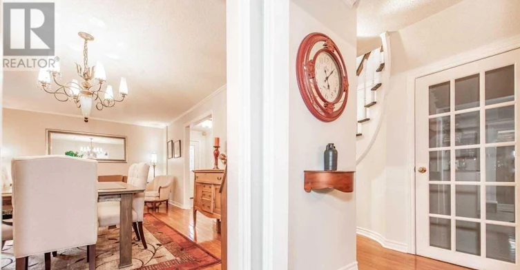 42 Greenbelt Crescent, Richmond Hill, ON, L4C 5R8 - 13