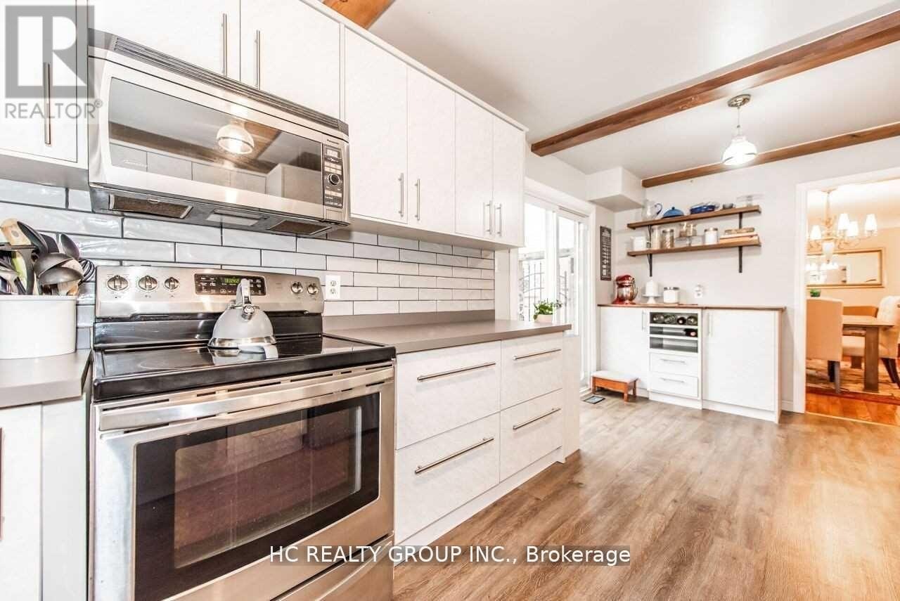 42 Greenbelt Crescent, Richmond Hill, ON, L4C 5R8 - 11