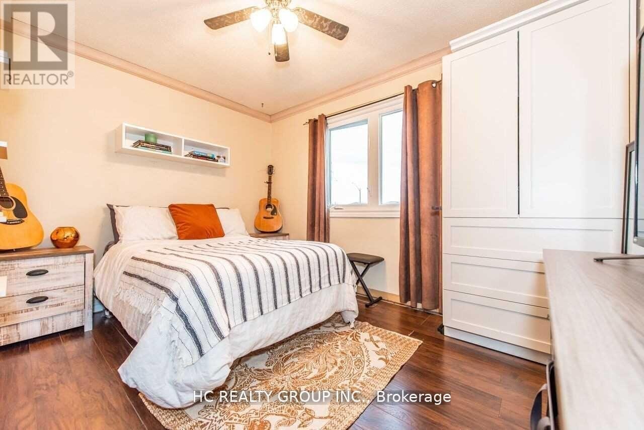 42 Greenbelt Crescent, Richmond Hill, ON, L4C 5R8 - 22