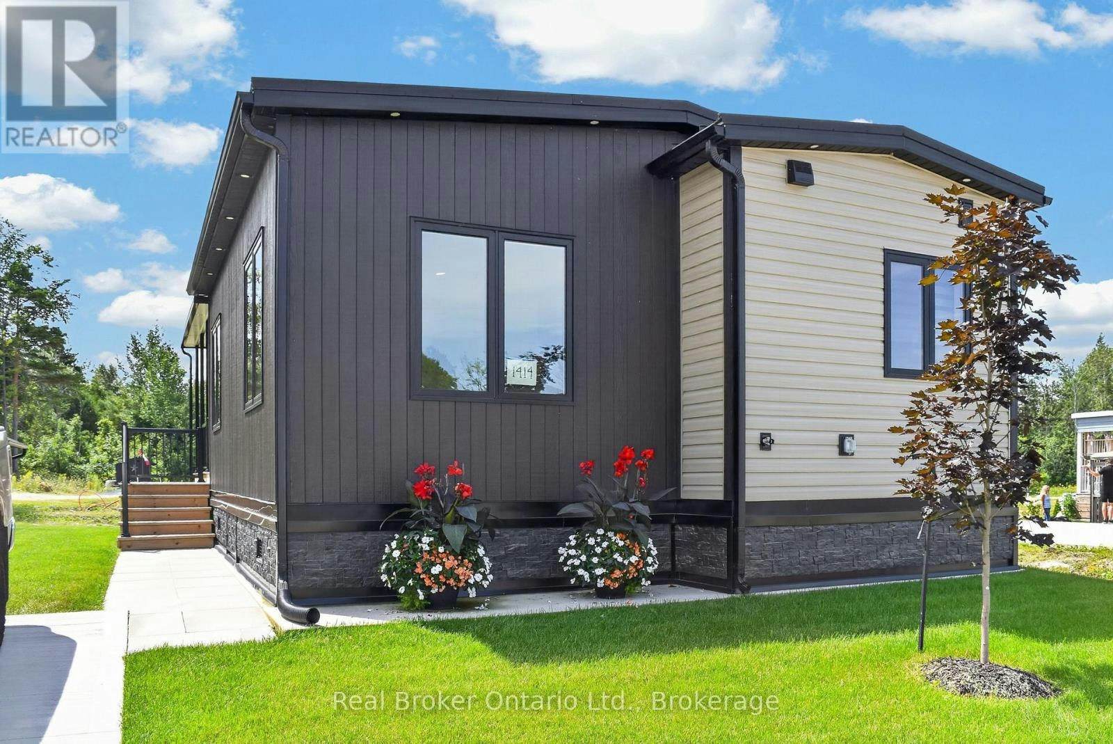 1414-5007 21 Highway Highway, Saugeen Shores, ON, N0H 2C5
