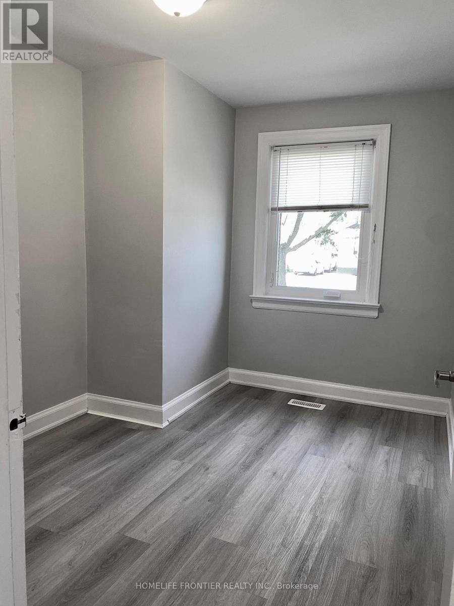 MAIN-63 Lockerbie Avenue, Toronto, ON, M9N 3A3 - 15