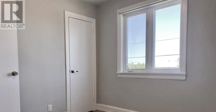 MAIN-63 Lockerbie Avenue, Toronto, ON, M9N 3A3 - 17