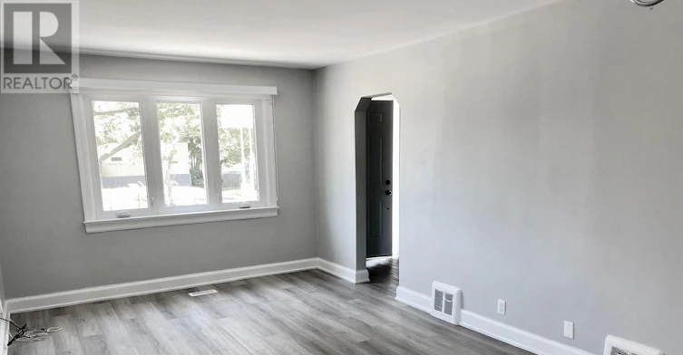 MAIN-63 Lockerbie Avenue, Toronto, ON, M9N 3A3 - 9