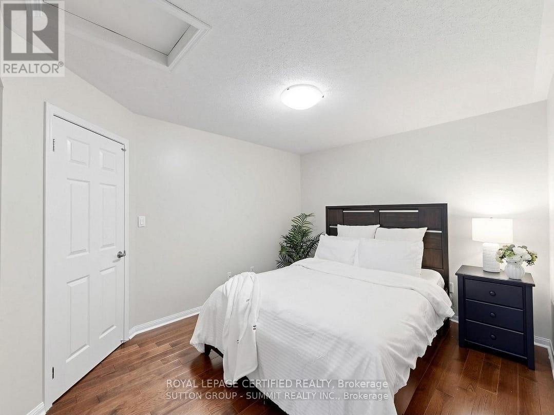 3032 Dewridge Avenue S, Oakville, ON, L6M 5H9 - 16
