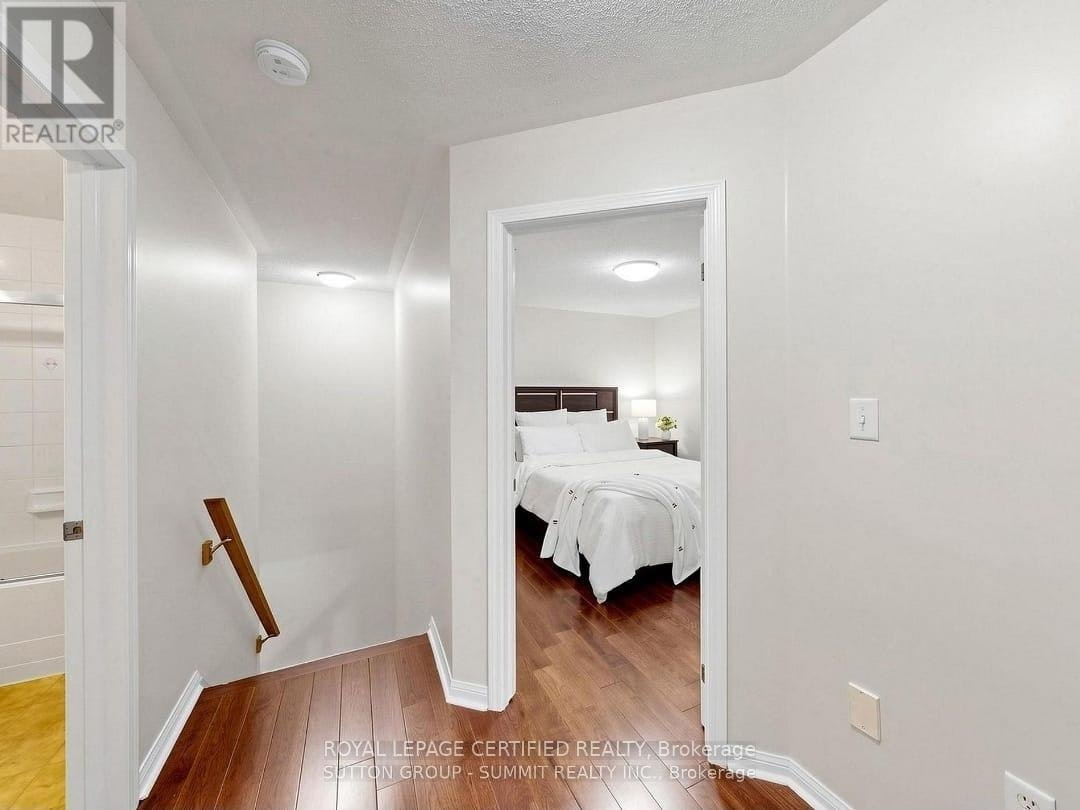 3032 Dewridge Avenue S, Oakville, ON, L6M 5H9 - 11