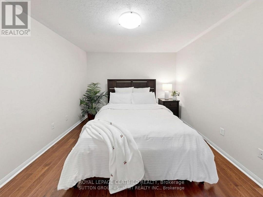 3032 Dewridge Avenue S, Oakville, ON, L6M 5H9 - 17