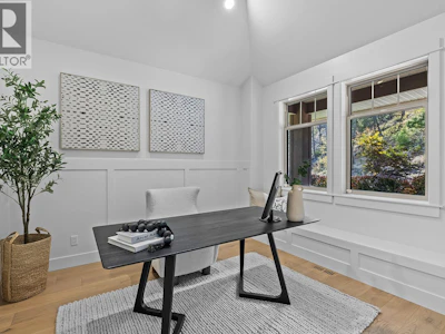 421 Tucker Court - 4