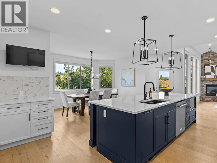 421 Tucker Court, Kelowna, BC, V1V 2S9 - 11