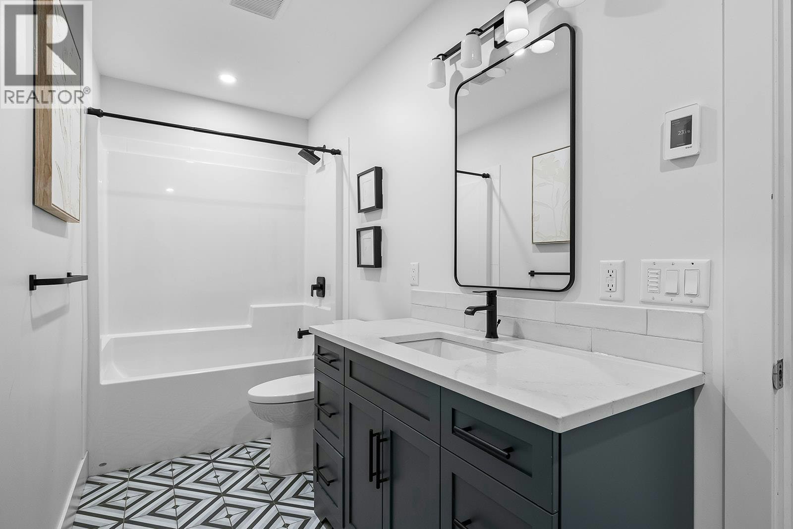 421 Tucker Court, Kelowna, BC, V1V 2S9 - 42