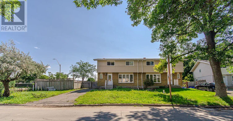 1476 Claymor Avenue, Ottawa, ON, K2C 1S6 - 2