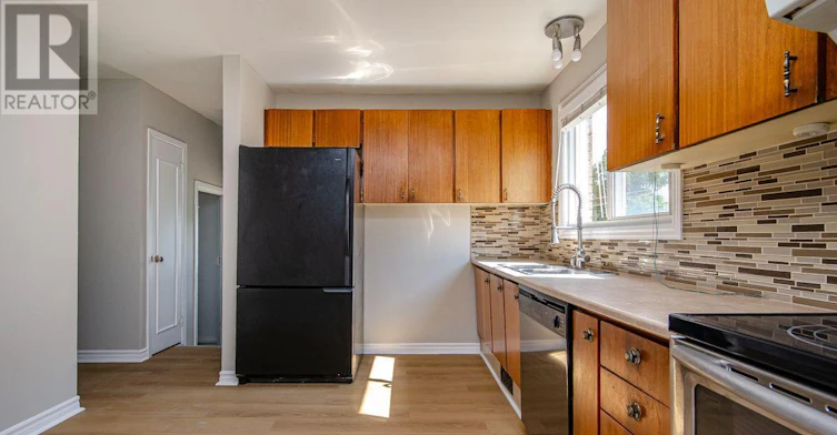 1476 Claymor Avenue, Ottawa, ON, K2C 1S6 - 8