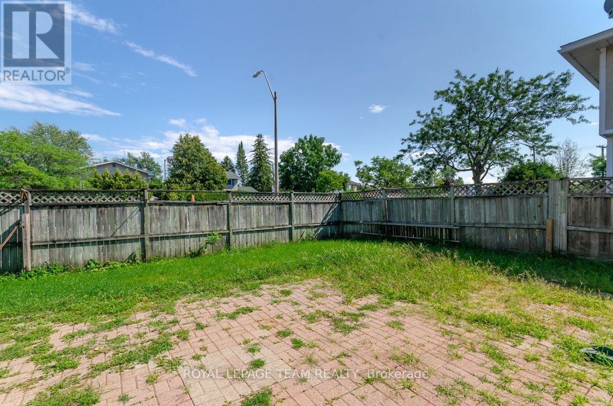 1476 Claymor Avenue, Ottawa, ON, K2C 1S6 - 16