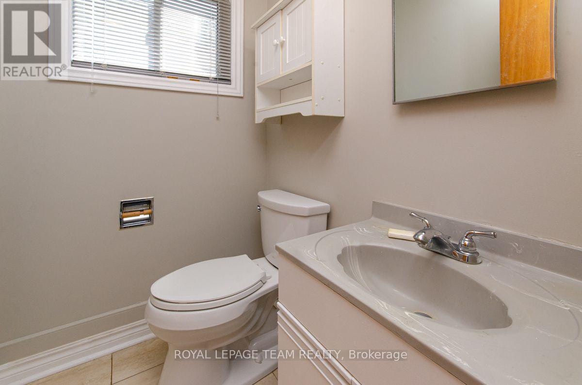 1476 Claymor Avenue, Ottawa, ON, K2C 1S6 - 9