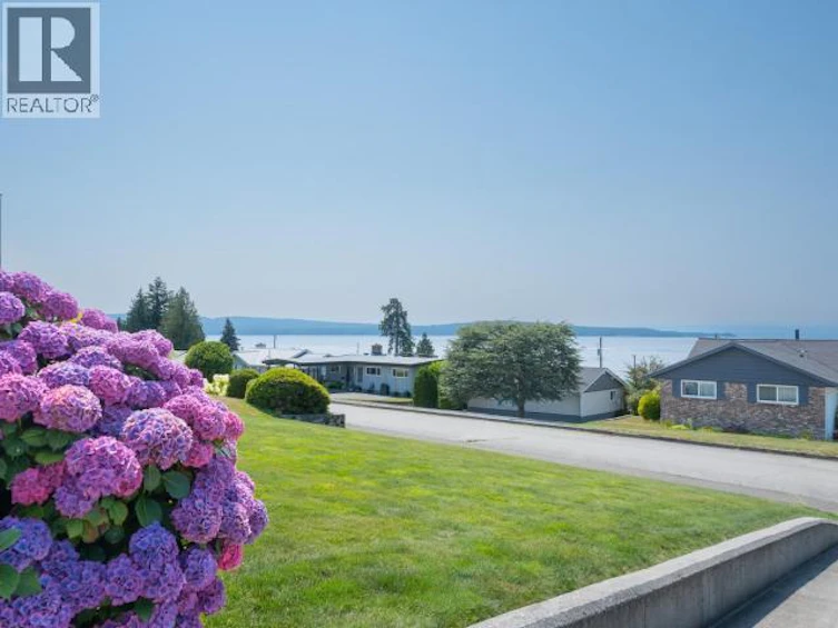 3848 Gordon Avenue, Powell River, BC, V8A 2T5 - 26