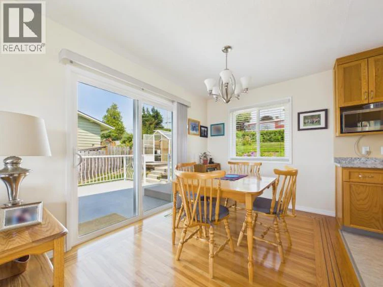 3848 Gordon Avenue, Powell River, BC, V8A 2T5 - 29