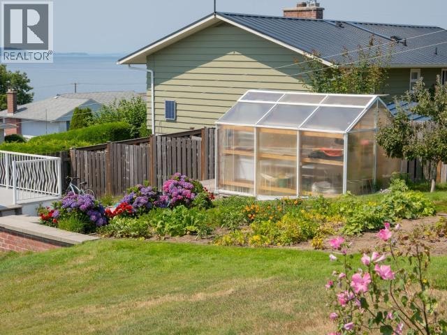 3848 Gordon Avenue, Powell River, BC, V8A 2T5 - 22