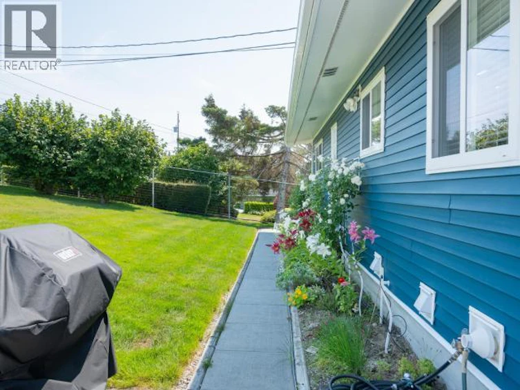 3848 Gordon Avenue, Powell River, BC, V8A 2T5 - 54