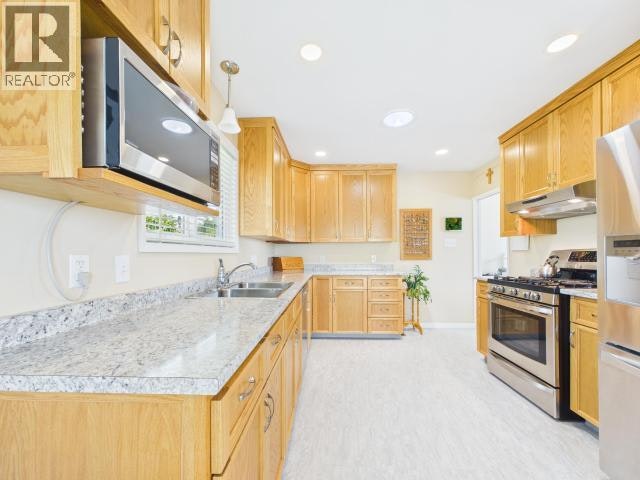 3848 Gordon Avenue, Powell River, BC, V8A 2T5 - 32