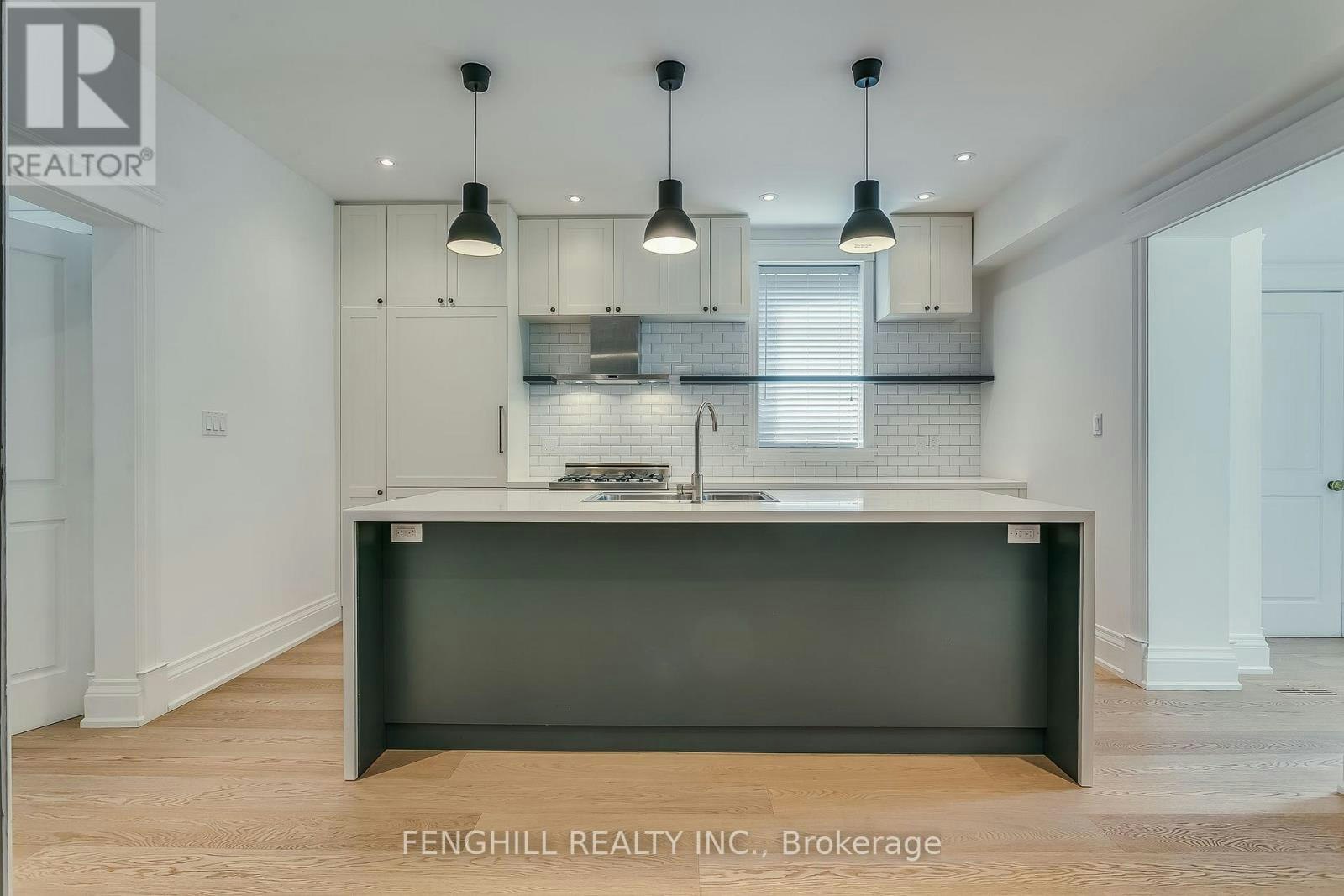 176 Glen Road, Toronto, ON, M4W 2W9 - 2