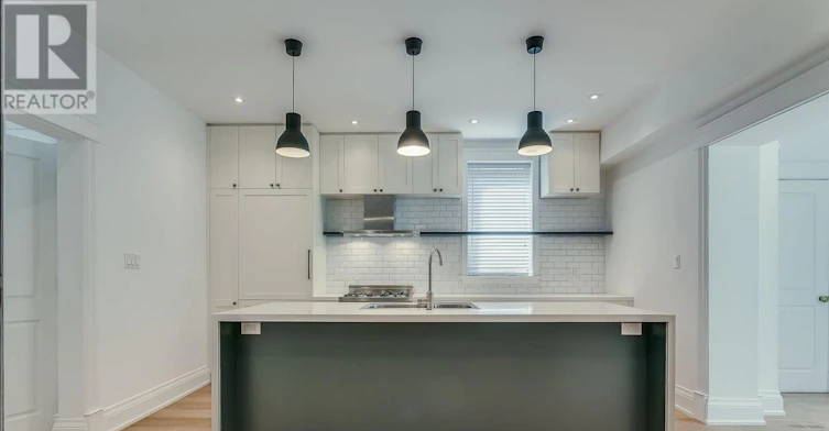 176 Glen Road, Toronto, ON, M4W 2W9 - 2