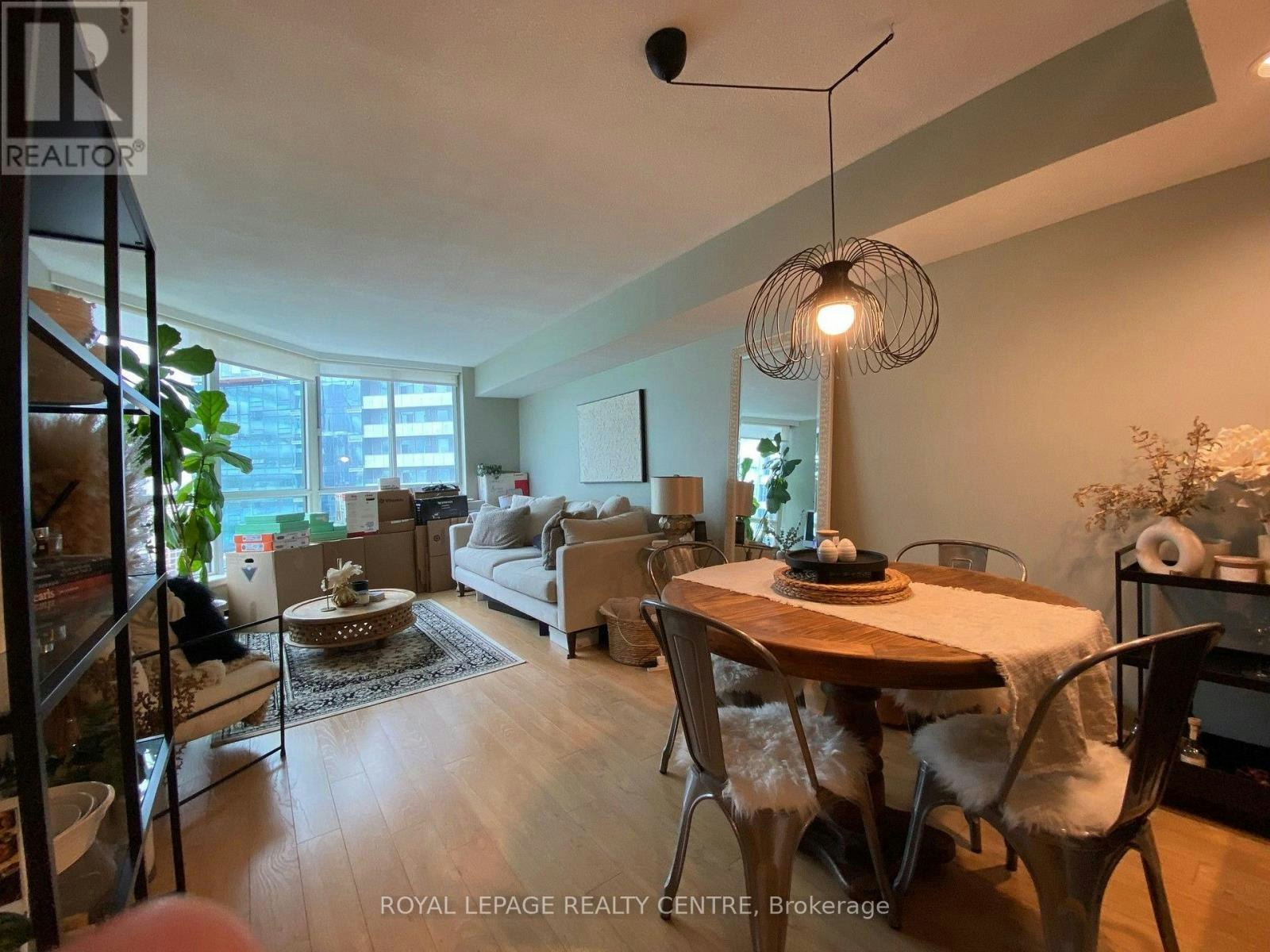 2801-38 Elm Street, Toronto, ON, M5G 2K5 - 5
