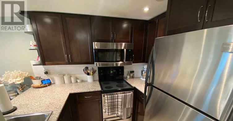 2801-38 Elm Street, Toronto, ON, M5G 2K5 - 9