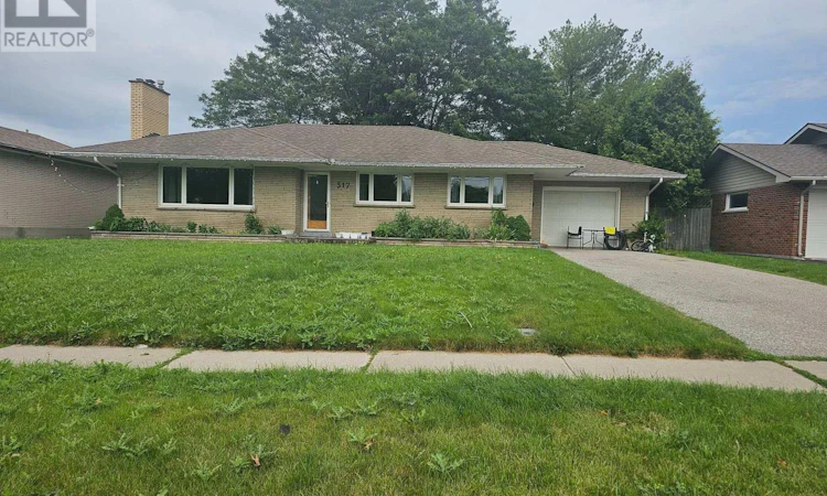 317 Farewell Street
