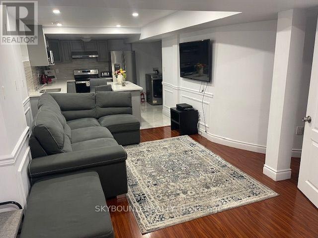 BSMT-18 Fenflower Court, Brampton, ON, L7A 1H3 - 2