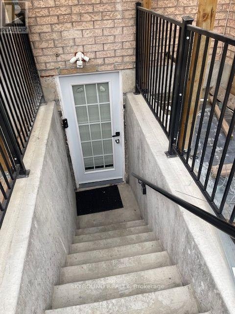 BSMT-18 Fenflower Court, Brampton, ON, L7A 1H3 - 19