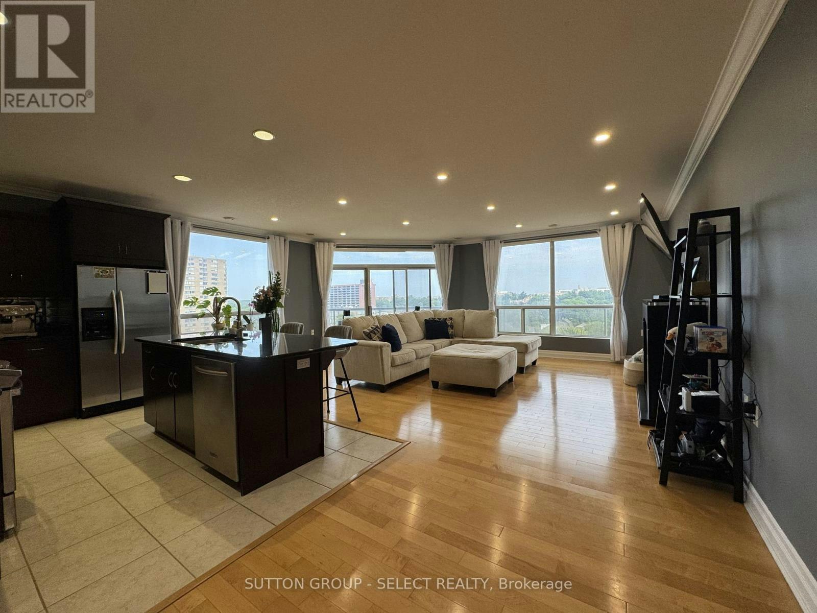 808-250 Pall Mall Street, London, ON, N6A 6K3 - 3