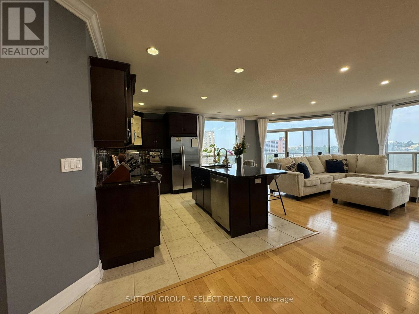 808-250 Pall Mall Street, London, ON, N6A 6K3 - 4
