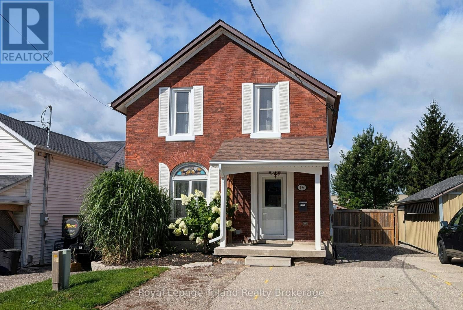16 Broadway Street, Woodstock, ON, N4S 2Z9