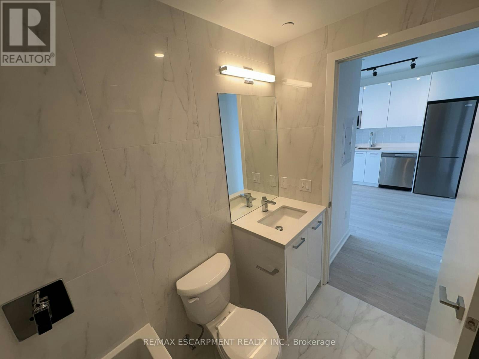 2703-284 King Street E, Toronto, ON, M5A 0K3 - 3