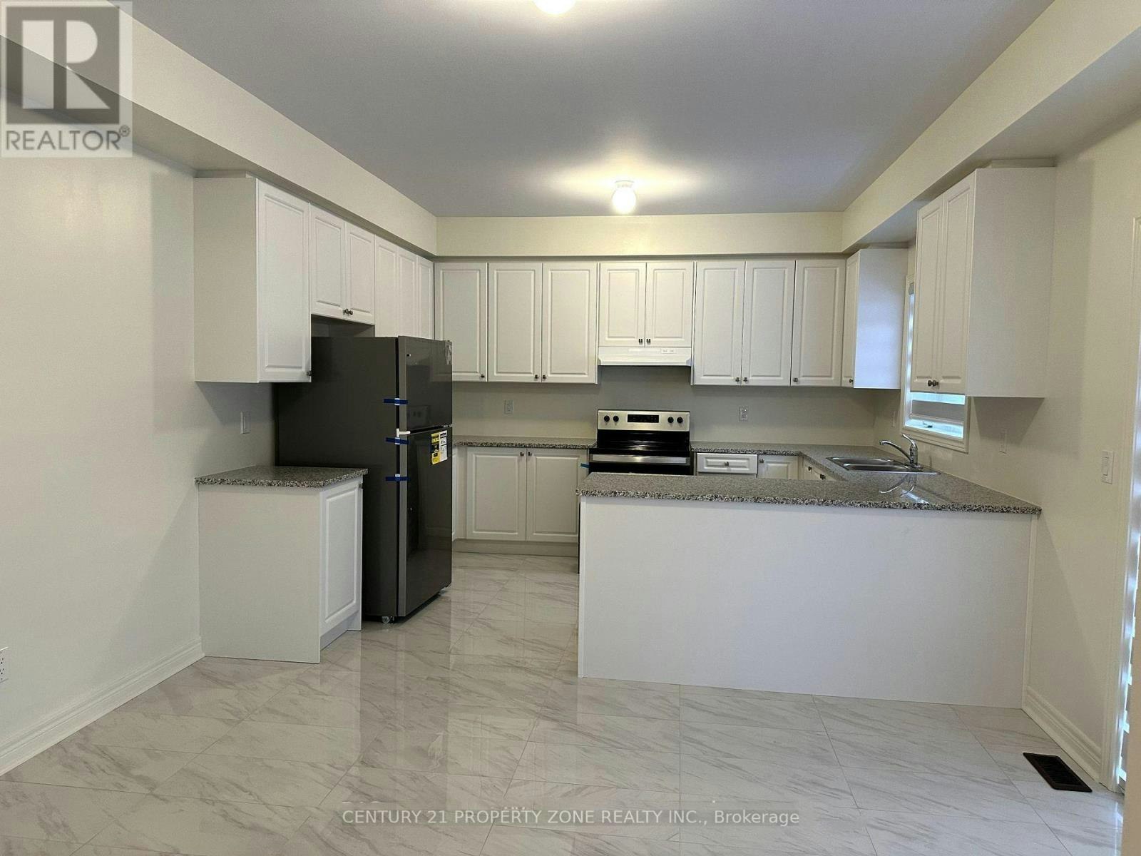 648 Fleetwood Drive, Oshawa, ON, L1K 0A2 - 5