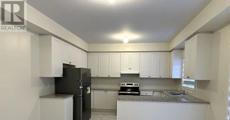 648 Fleetwood Drive, Oshawa, ON, L1K 0A2 - 5