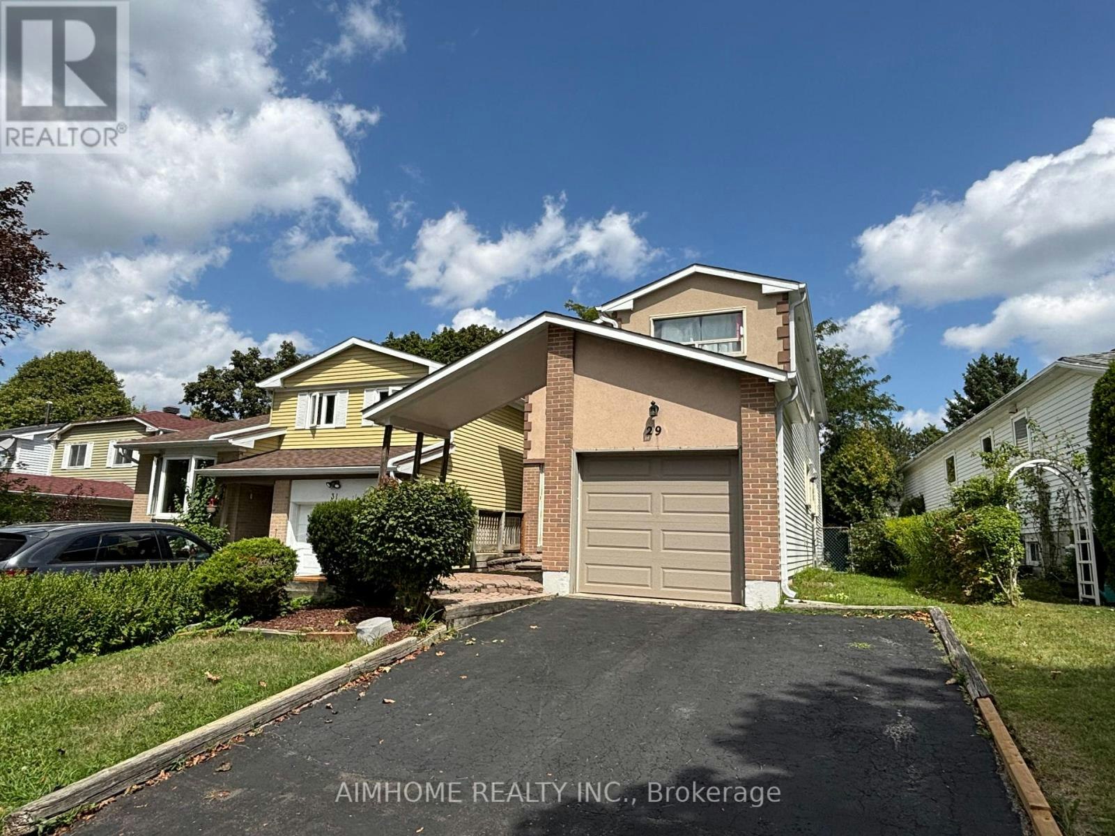 29 Snowshoe Crescent, Markham, ON, L3T 4M7 - 2