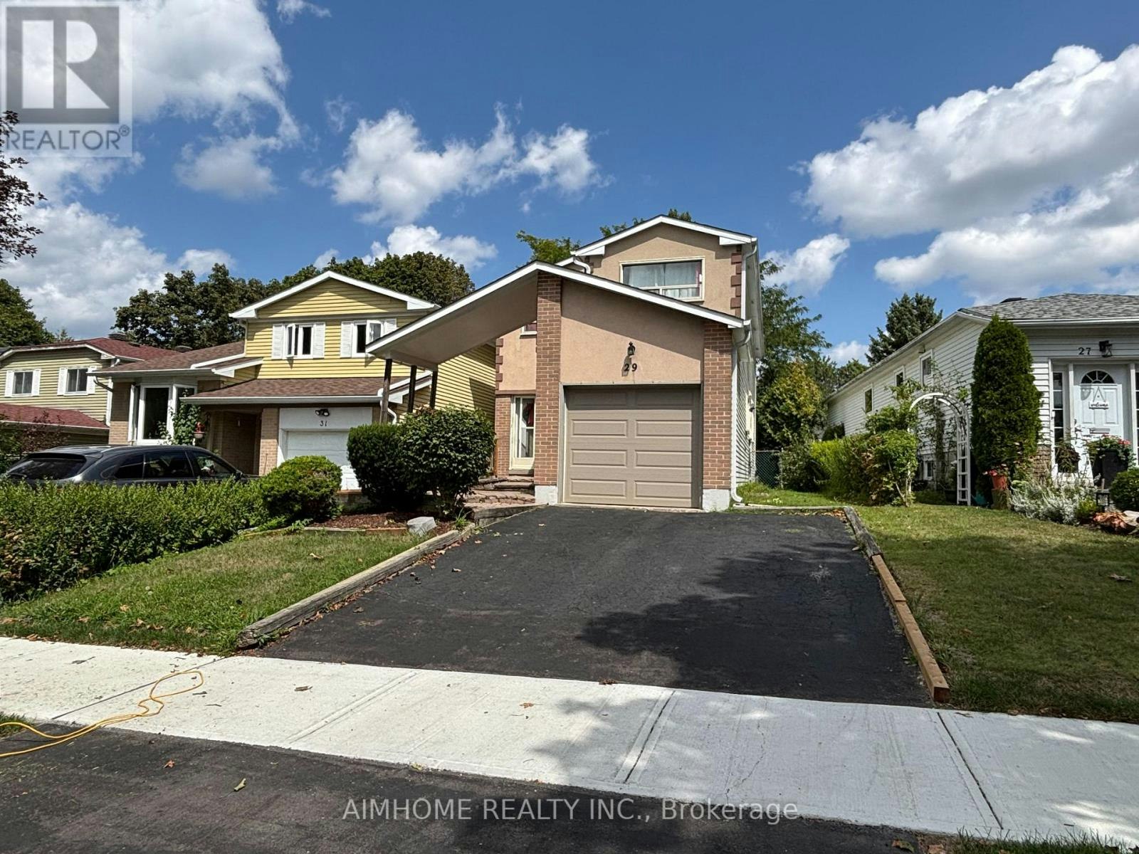 29 Snowshoe Crescent, Markham, ON, L3T 4M7 - 3