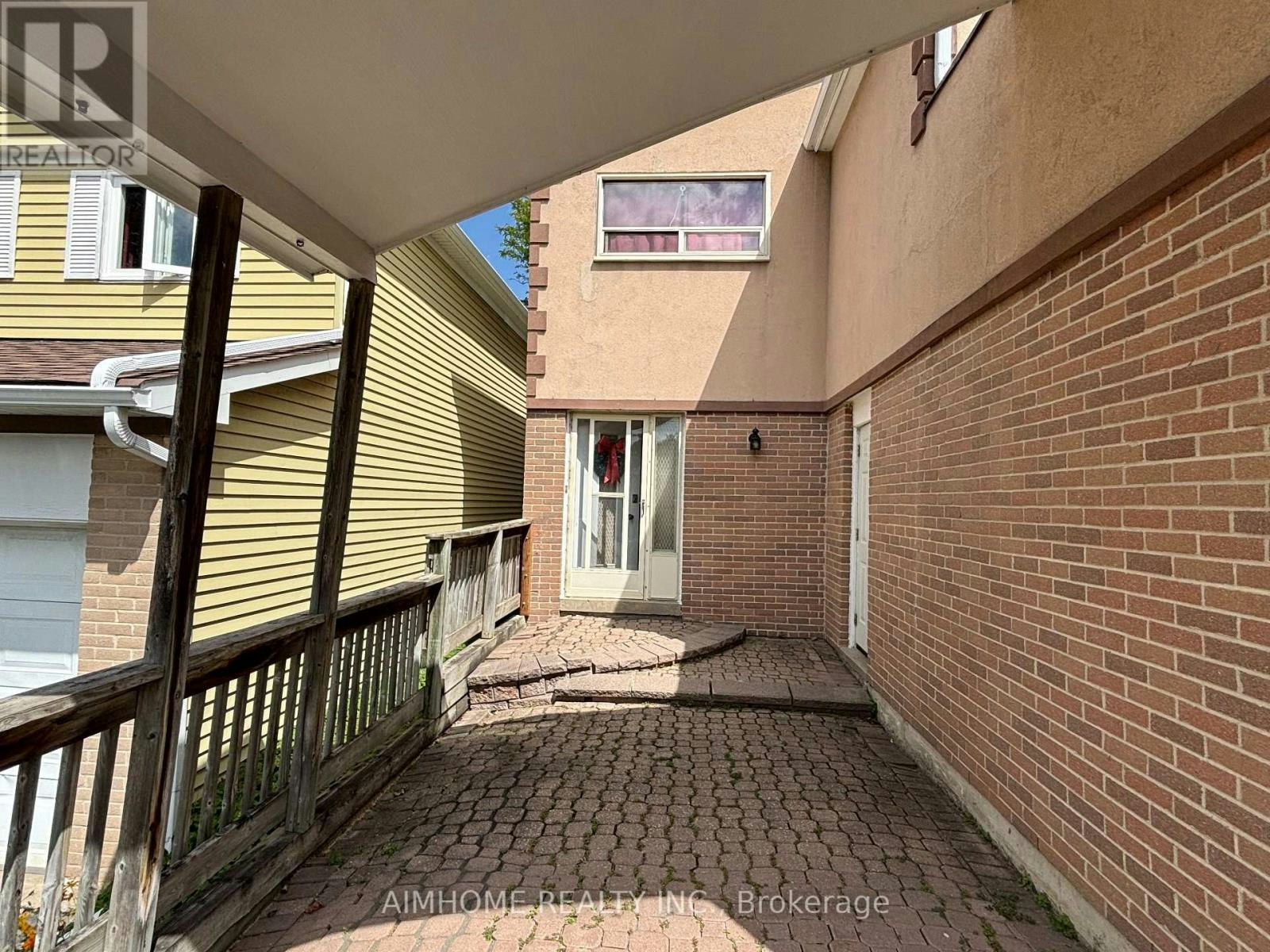 29 Snowshoe Crescent, Markham, ON, L3T 4M7 - 6