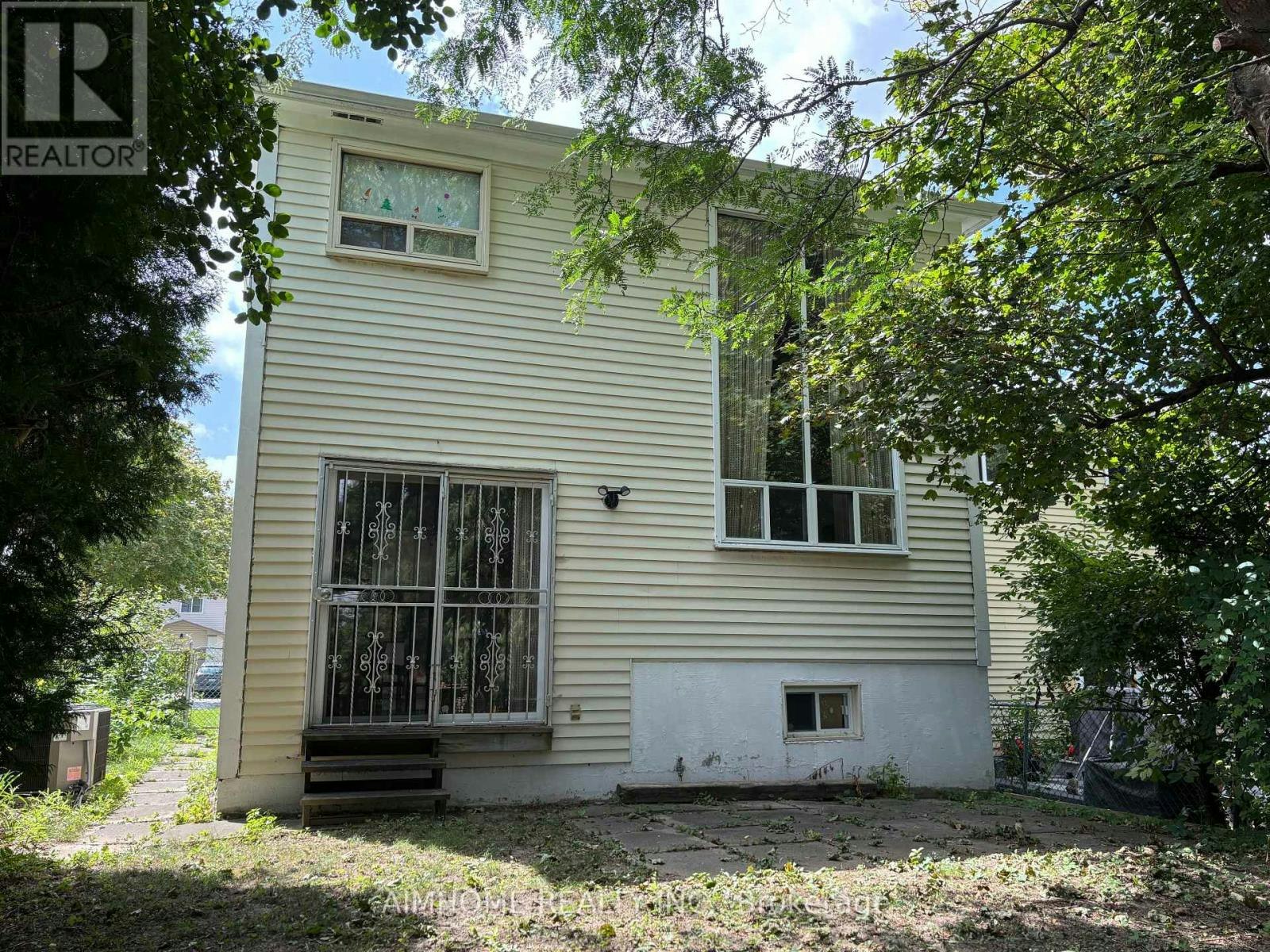 29 Snowshoe Crescent, Markham, ON, L3T 4M7 - 24
