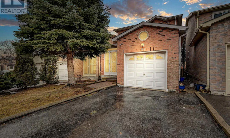 61 Sorrell Crescent