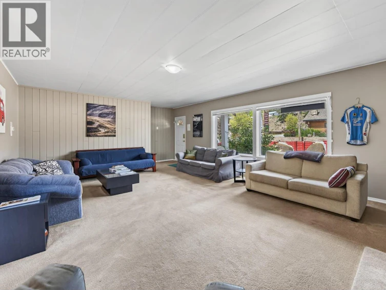 1411 Cariboo 97 Highway, Clinton, BC, V0K 1K0 - 4