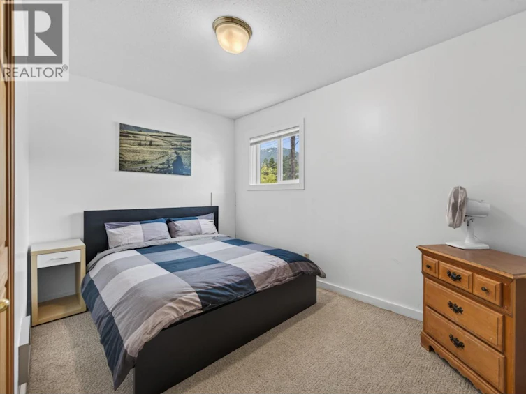 1411 Cariboo 97 Highway, Clinton, BC, V0K 1K0 - 22