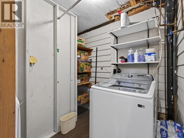 1411 Cariboo 97 Highway, Clinton, BC, V0K 1K0 - 14