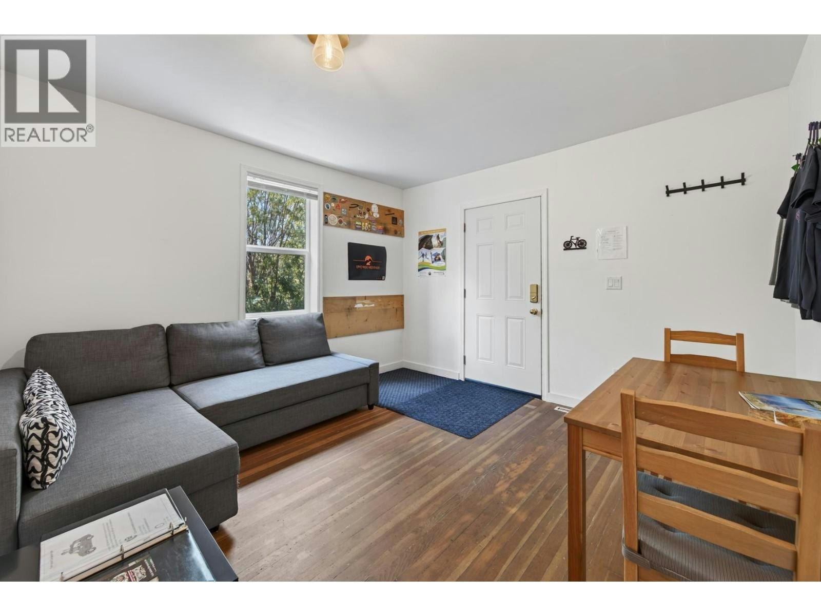 1411 Cariboo 97 Highway, Clinton, BC, V0K 1K0 - 30