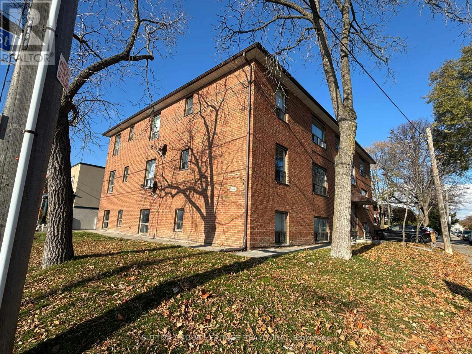 4-268 Birmingham Street, Toronto, ON, M8V 2E4
