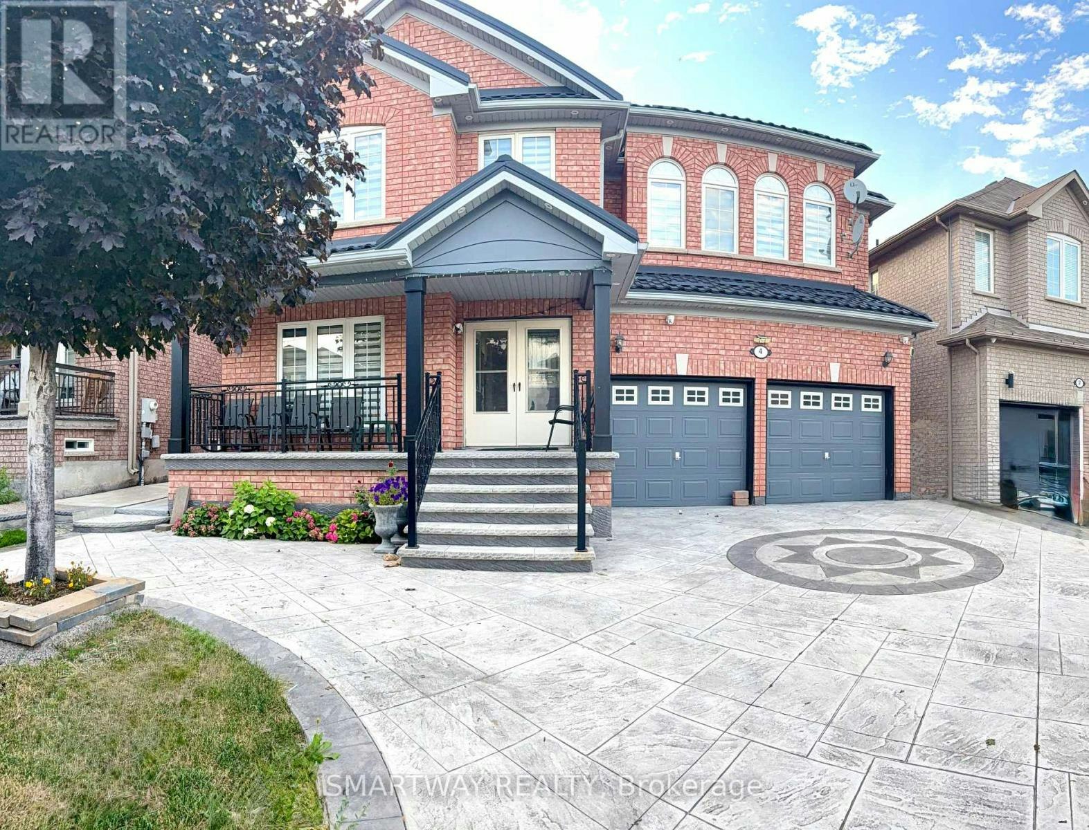 4 Blazing Star Drive, Brampton, ON, L6R 3E5