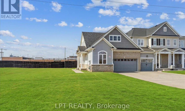 1 Dorchester Boulevard S
