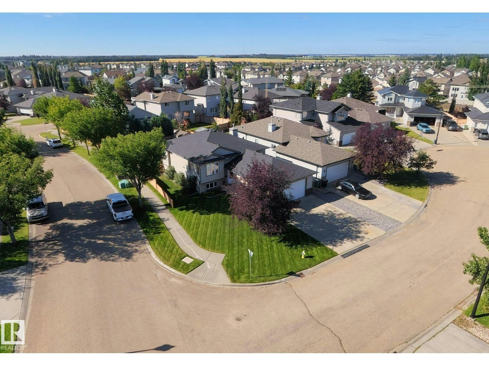 25 Wilkinson Place, Leduc, AB, T9E 8N1